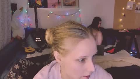 Snapshot of joy_keys chatting on February 2025 11:22:01 PM joy_keys online show from February 2025 11:22:01 PM