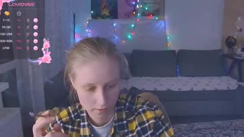 Snapshot of joy_keys chatting on March 2025 06:00:02 PM joy_keys online show from March 2025 06:00:02 PM