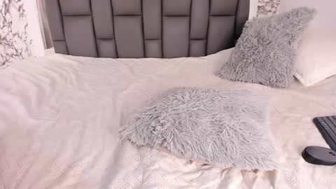 Snapshot of joyce_park_ chatting on February 2025 09:46:02 PM Tell me Kathe online show from February 2025 09:46:02 PM