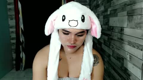 Snapshot of joycum_xxx chatting on January 2025 01:16:02 AM JOY in your heart online show from January 2025 01:16:02 AM