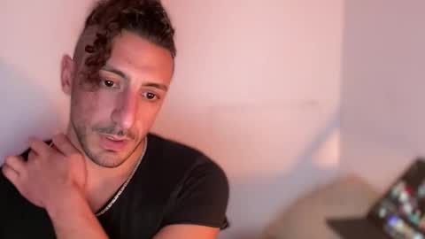 Snapshot of joyfulleyes chatting on November 2025 04:33:01 PM joyfulleyes online show from November 2025 04:33:01 PM