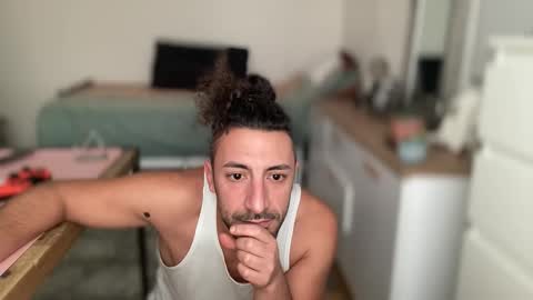 Snapshot of joyfulleyes chatting on November 2025 09:20:01 AM joyfulleyes online show from November 2025 09:20:01 AM