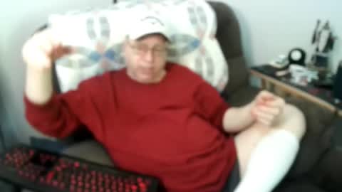 Snapshot of jpmel99 chatting on May 2026 09:42:02 PM jpmel99 online show from May 2026 09:42:02 PM
