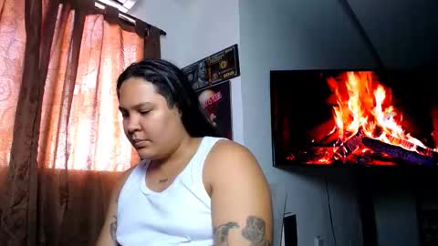 INDEPENDENT MODEL online show from March 2026 03:34:01 PM