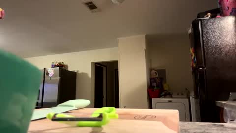 Snapshot of jr_is_back chatting on March 2025 02:30:02 AM Assholelover online show from March 2025 02:30:02 AM