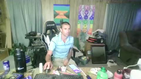 jrizzle1111 online show from September 2025 01:51:02 AM