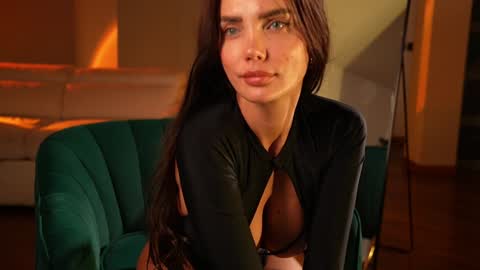 Jennifer Diaz online show from January 2025 10:50:02 PM