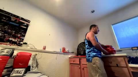 Snapshot of jsmoothest93 chatting on February 2025 05:09:02 PM CarmelPapi93 online show from February 2025 05:09:02 PM