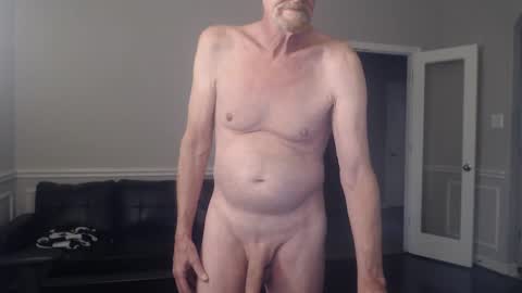 Snapshot of jtull52 chatting on December 2024 09:44:01 PM jtull52 online show from December 2024 09:44:01 PM