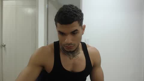 Snapshot of juan_gomez_1 chatting on February 2025 11:21:02 AM juan_gomez_1 online show from February 2025 11:21:02 AM