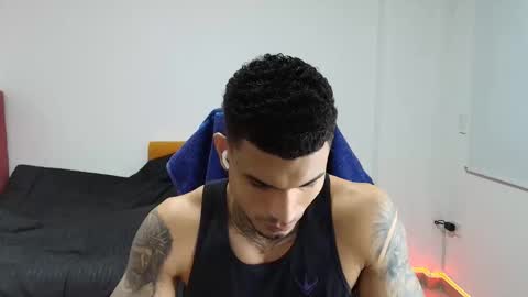 Snapshot of juan_gomez_1 chatting on November 2025 12:21:02 AM juan_gomez_1 online show from November 2025 12:21:02 AM