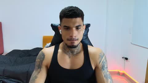 Snapshot of juan_gomez_1 chatting on November 2025 12:55:02 AM juan_gomez_1 online show from November 2025 12:55:02 AM