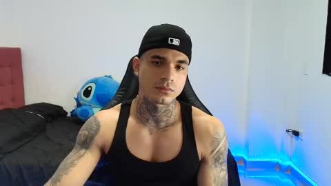 Snapshot of juan_gomez_1 chatting on December 2025 12:27:01 AM juan_gomez_1 online show from December 2025 12:27:01 AM