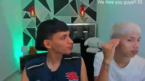 Snapshot of juan_nd_steven chatting on June 2026 02:11:02 AM JuanSteven online show from June 2026 02:11:02 AM