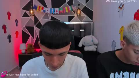 Snapshot of juan_nd_steven chatting on June 2026 01:14:01 AM JuanSteven online show from June 2026 01:14:01 AM