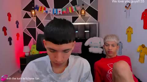 Snapshot of juan_nd_steven chatting on June 2026 11:03:02 AM JuanSteven online show from June 2026 11:03:02 AM
