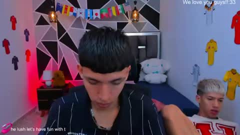 Snapshot of juan_nd_steven chatting on July 2026 10:51:02 AM JuanSteven online show from July 2026 10:51:02 AM