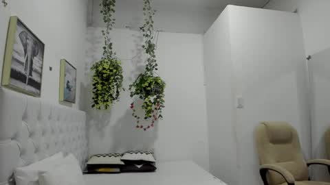 juana_naranjo online show from June 2026 03:08:02 AM