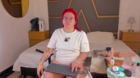 Juana Valkiria online show from May 2026 03:12:02 AM