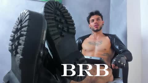 Juan Esteban online show from April 2026 02:56:01 AM