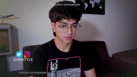 . online show from October 2025 06:15:02 PM