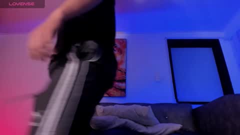 Juan David online show from December 2024 12:55:02 PM