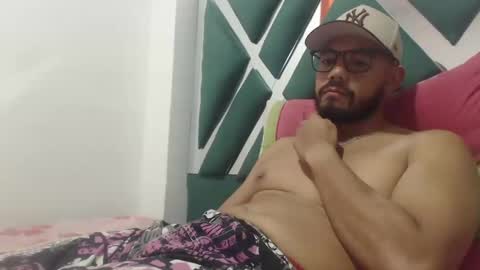 juanfe_style online show from September 2025 01:18:02 AM