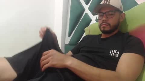 juanfe_style online show from October 2025 02:29:01 PM