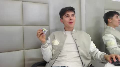 JuanGomm online show from December 2025 03:55:02 AM