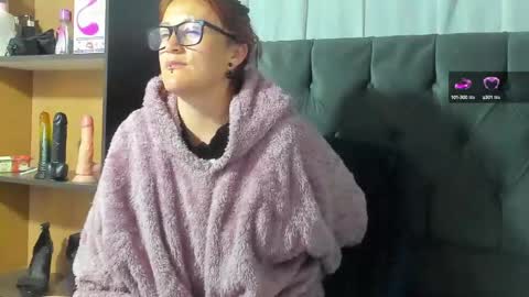juanita online show from March 2025 04:05:02 AM