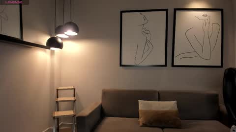 Juanita Clay online show from October 2025 12:14:02 PM