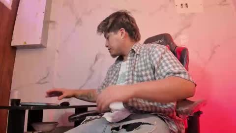 JUAN  online show from March 2026 06:06:02 AM