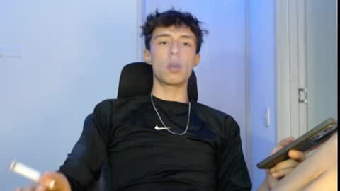 Snapshot of juanmres chatting on October 2025 03:09:02 AM juanmres online show from October 2025 03:09:02 AM