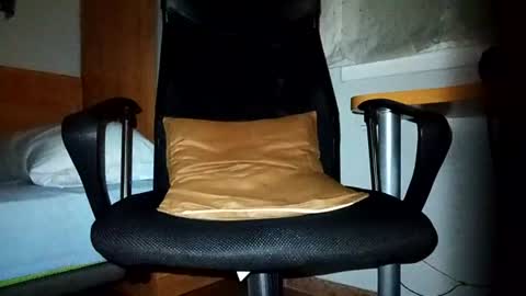 Snapshot of juanrashy chatting on June 2026 02:36:02 AM Juanra online show from June 2026 02:36:02 AM