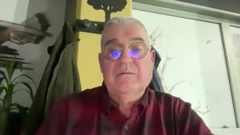 Snapshot of juantricker chatting on November 2025 07:13:02 PM Juan online show from November 2025 07:13:02 PM