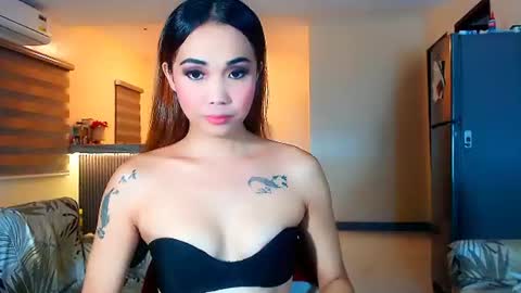 EloiseMoree online show from June 2026 01:33:01 PM