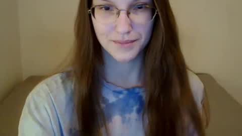 JuiceTalia online show from January 2025 12:45:02 PM