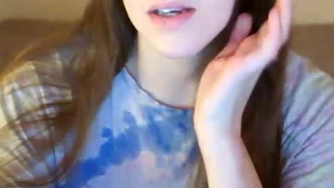 JuiceTalia online show from February 2025 11:30:01 AM