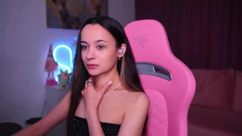 Angelina online show from March 2026 02:09:02 PM