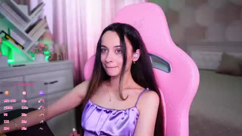 Snapshot of juicy___angel chatting on July 2026 12:46:02 PM Angelina online show from July 2026 12:46:02 PM