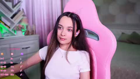 Snapshot of juicy___angel chatting on July 2026 01:16:01 PM Angelina online show from July 2026 01:16:01 PM