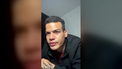 Snapshot of juicy_boy22 chatting on March 2026 11:01:01 PM Miguel online show from March 2026 11:01:01 PM