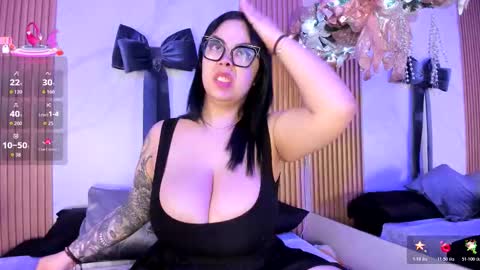 Juicy online show from December 2025 11:15:02 AM