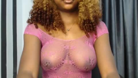 Snapshot of juicy_plumx chatting on February 2025 08:42:01 AM Wet Baddie online show from February 2025 08:42:01 AM