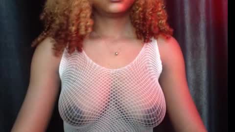 Snapshot of juicy_plumx chatting on February 2025 06:39:01 AM Wet Baddie online show from February 2025 06:39:01 AM