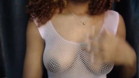 Snapshot of juicy_plumx chatting on February 2025 05:09:02 PM Wet Baddie online show from February 2025 05:09:02 PM