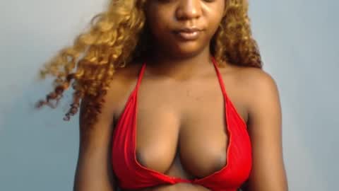 Snapshot of juicy_plumx chatting on March 2025 07:05:02 PM Wet Baddie online show from March 2025 07:05:02 PM