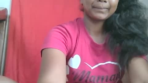 Snapshot of juicy_pretty chatting on December 2024 08:41:01 AM stellah online show from December 2024 08:41:01 AM