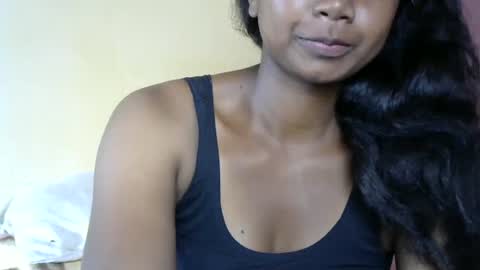 Snapshot of juicy_pretty chatting on February 2025 10:15:02 AM stellah online show from February 2025 10:15:02 AM