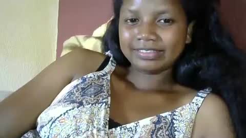 Snapshot of juicy_pretty chatting on March 2025 10:13:02 AM stellah online show from March 2025 10:13:02 AM